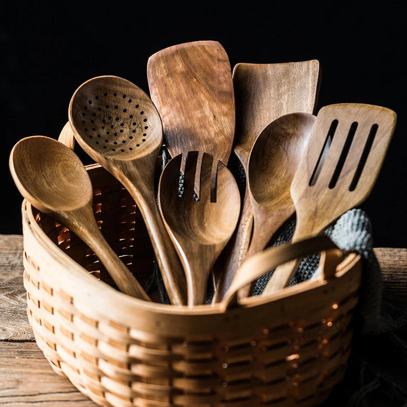 Conjunto de Utensílios de Cozinha em Madeira